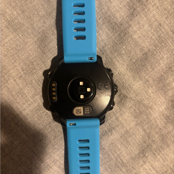 Garmin Forerunner 645 with music - Picture 2 of 5
